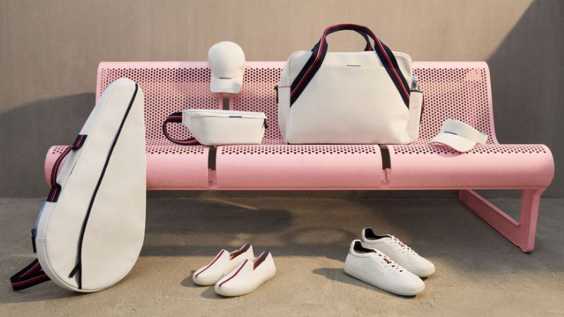 Evian et Rothy's s'associent pour une collection capsule