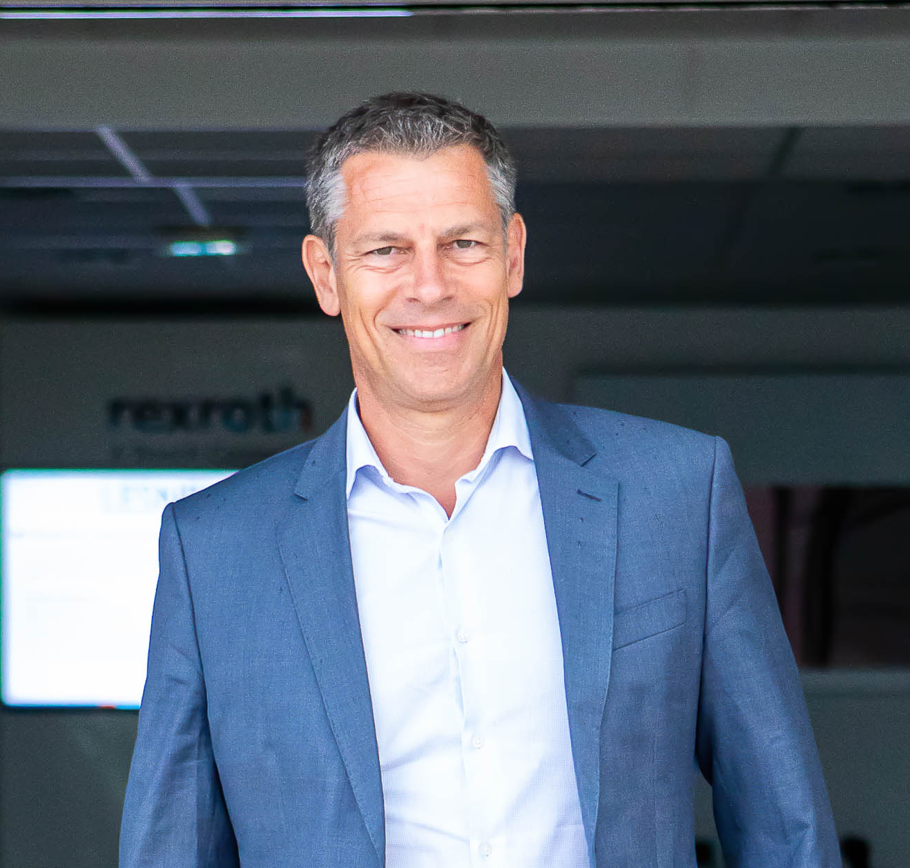 logo-PERSONNALITE DE L'ANNEE