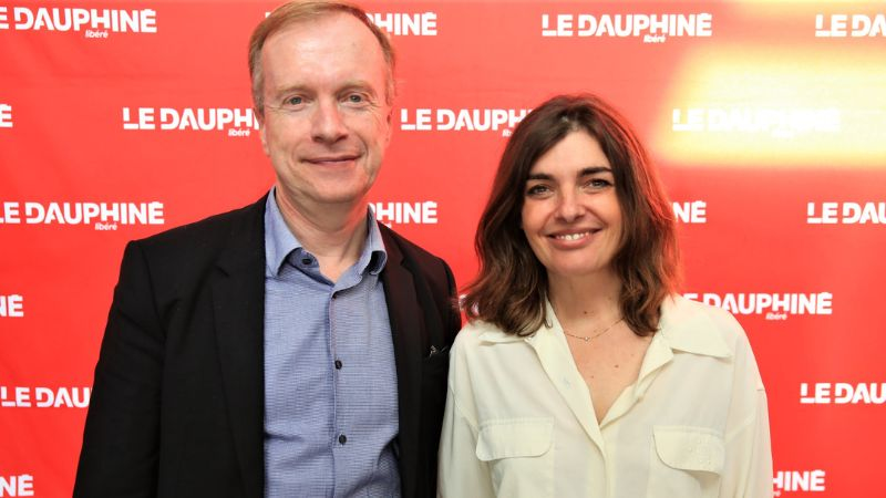Le Dauphiné Libéré rachète Lesmondaines