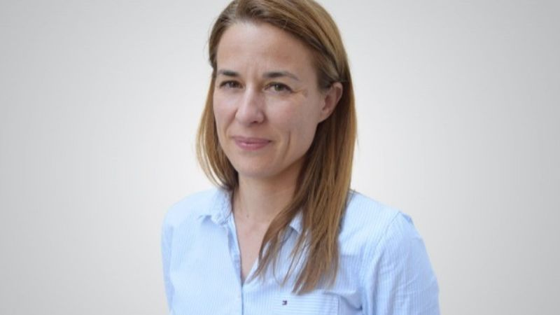 Émilie Caplat évolue au sein du groupe Paredes