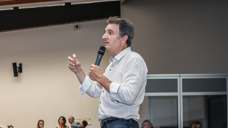 Éric Piolle en immersion : coup de com' ou quête d'authenticité ?