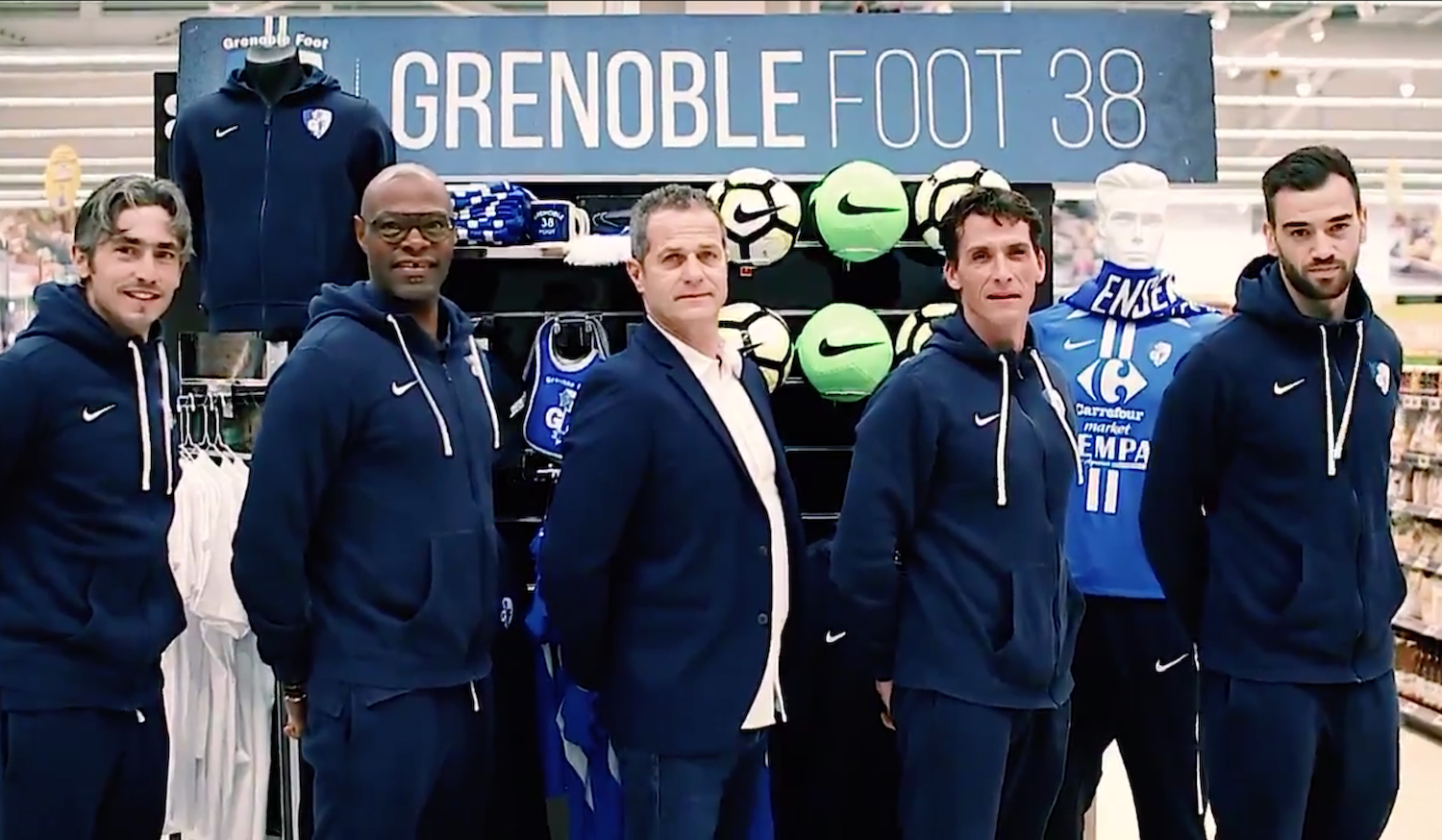 Marketing sportif : L’entraîneur du Grenoble Foot 38 repasse à la caisse