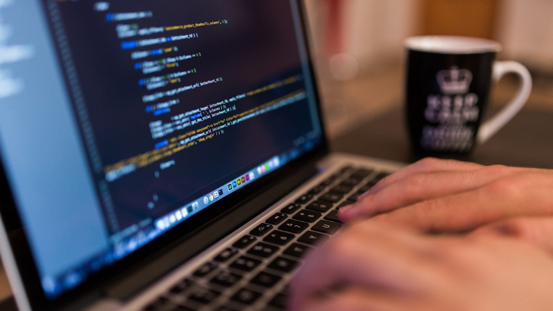 Chatbot : Conversationnel et Like a Bot remportent les échanges à Bordeaux