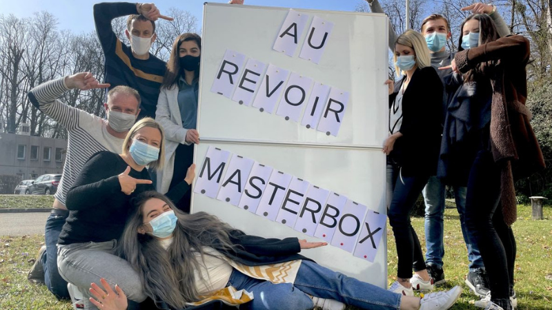 Masterbox appelle sa communauté à « franchouiller »
son nom