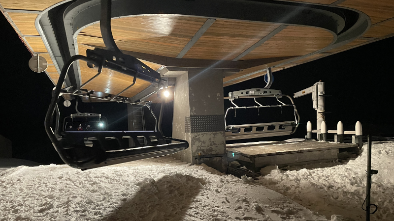 Fermetures des stations : consternation des professionnels, plusieurs milliards de pertes