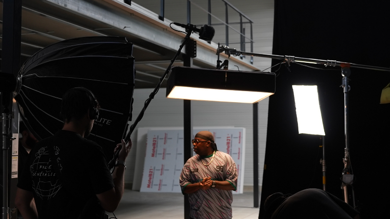 We Made Ya parodie « Pimp my ride » pour le réseau Five Star